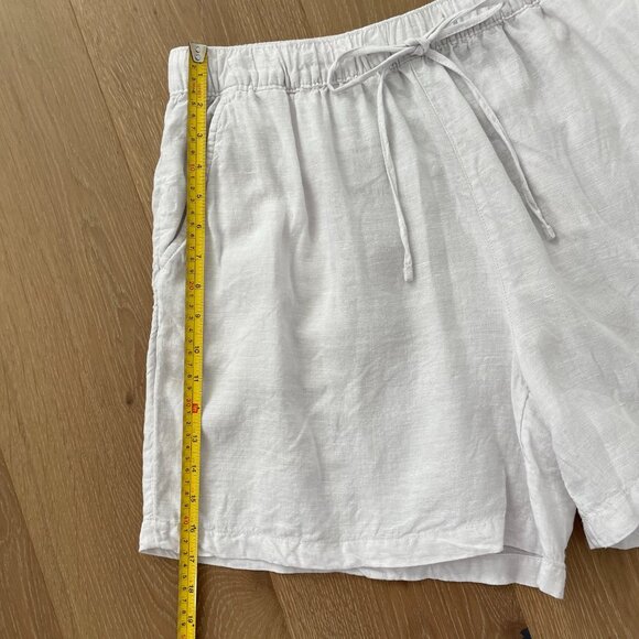 Tahari Shorts Women 1X White Linen Pockets Elastic Waist Lightweight - Picture 6 of 10